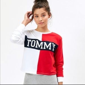 Tommy Hilfiger crop top